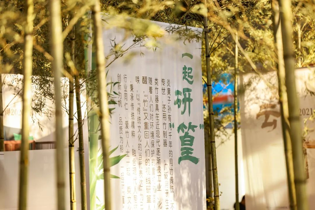 西林設計原創IP：瓦斯牛亮相北京藝博會